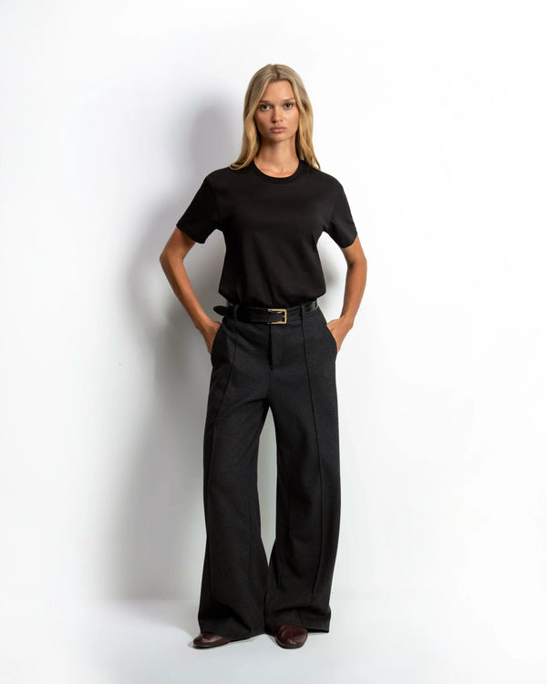 Áo Thun Cotton Unisex Form Regular