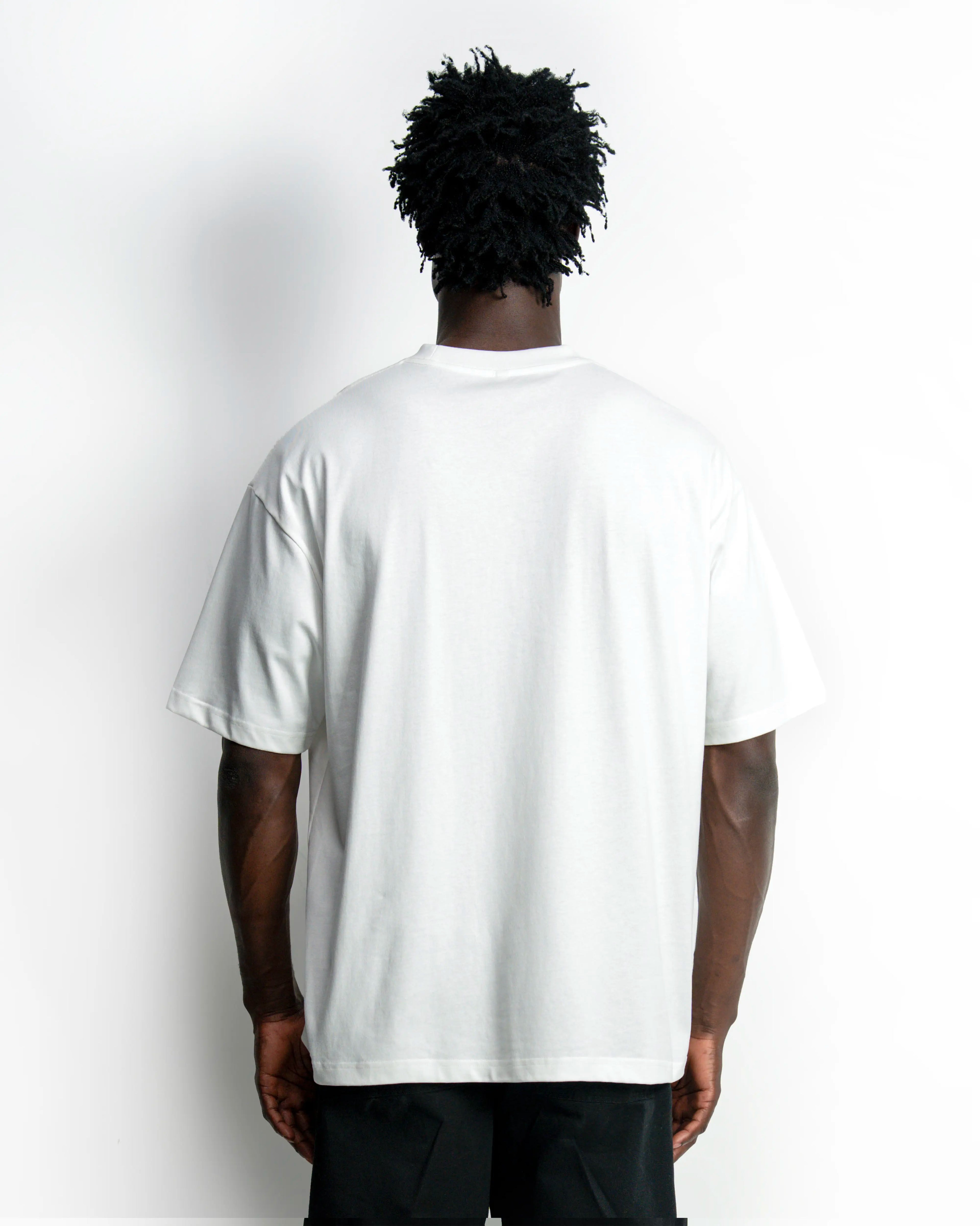 Relaxed Model 1 #White